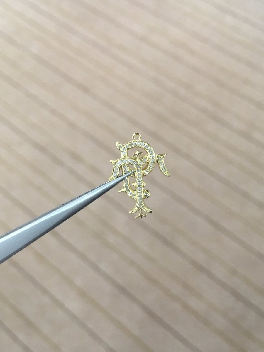 Custom Diamond 18K Yellow Gold Pendant 19mm - Lord of Gem Rings