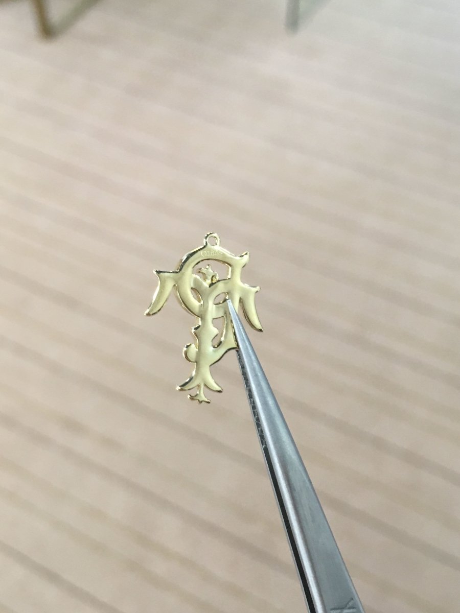 Custom Diamond 18K Yellow Gold Pendant 19mm - Lord of Gem Rings