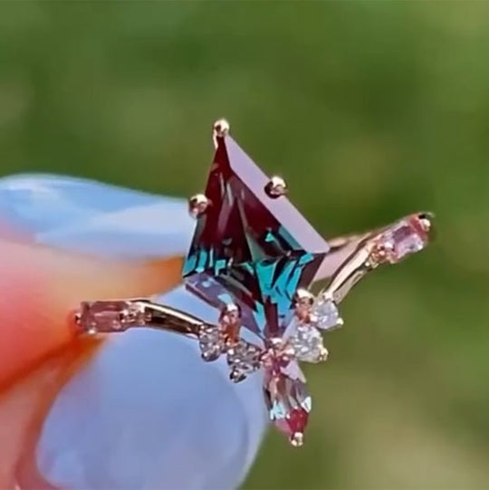 Kite Cut Alexandrite Ring in Silver