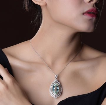 Vintage Oval Aquamarine Diamond Pendant 18k Gold - Lord of Gem Rings