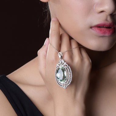 Vintage Oval Aquamarine Diamond Pendant 18k Gold - Lord of Gem Rings
