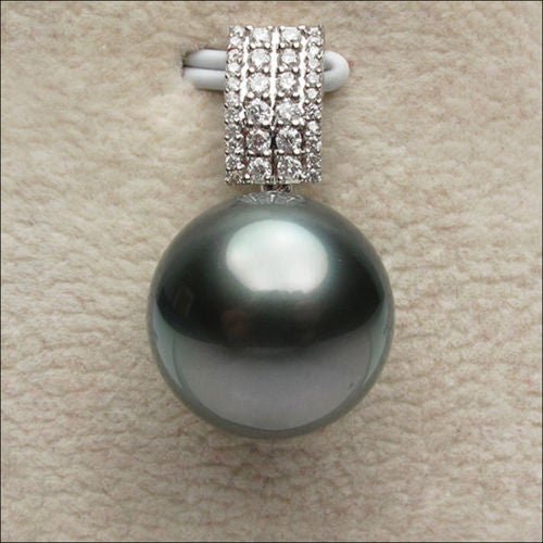 11mm Black Tahitian Pearl Pendant 14K White Gold Diamond Bail