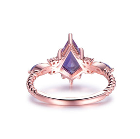 1.4ct Kite Alexandrite Vintage Rope Ring in 14K Gold/Silver - Lord of Gem Rings