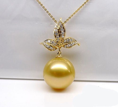 14K Yellow Golden South Sea Pearl and Diamond Pendant (10mm)