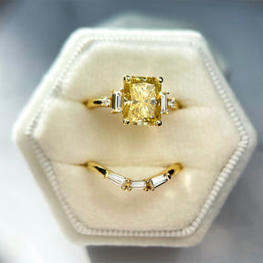 3 Carat Radiant Cut Moissanite Engagement Wedding Ring Set in 14K Gold - Elongé Nova - Lord of Gem Rings