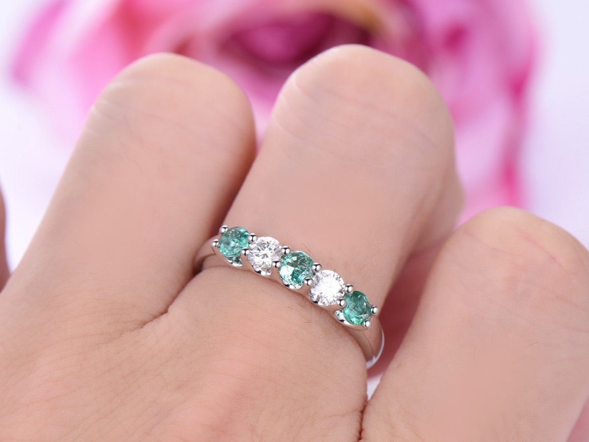 5-Stone Emerald & Moissanite Ring May Birthstone Band Mother's Ring - Lord of Gem Rings