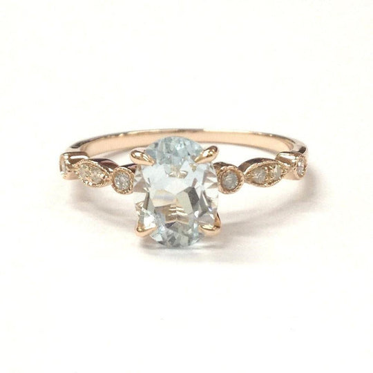 Antique Art Deco Oval Aquamarine Diamond Engagement Ring