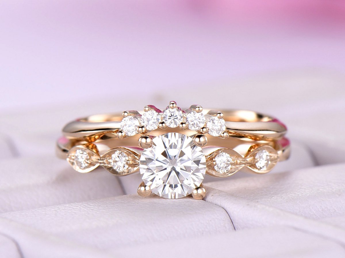 Art Deco Round Moissanite Bridal Set with Contour Five - Stone Band - Lord of Gem Rings