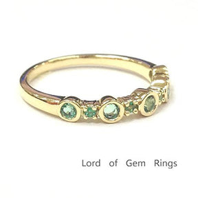 Bezel-Set Tsavorite(Garnet) Bubble January Birthstone Band - Lord of Gem Rings