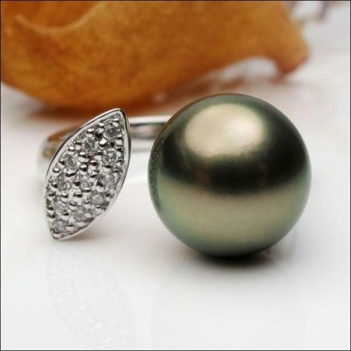 Black Tahitian Pearl .21ct Diamond Leaf Open Ring 14K White Gold