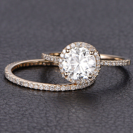 Classic Round Moissanite Eternity Diamond Wedding Ring Set