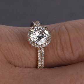 Classic Round Moissanite Eternity Diamond Wedding Ring Set - Lord of Gem Rings