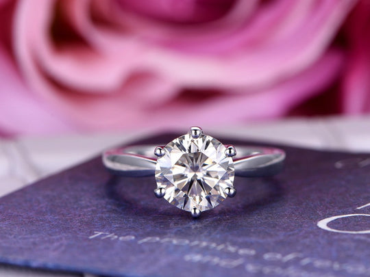 Classic Solitaire Round Moissanite Engagement Ring in 18K Gold