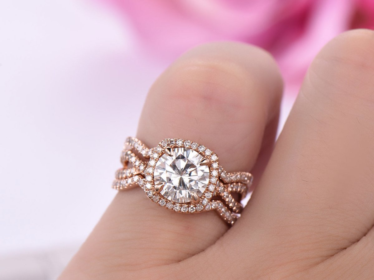 Crossover Round Moissanite Ring with Diamond Ring Guard Bridal Set - Lord of Gem Rings