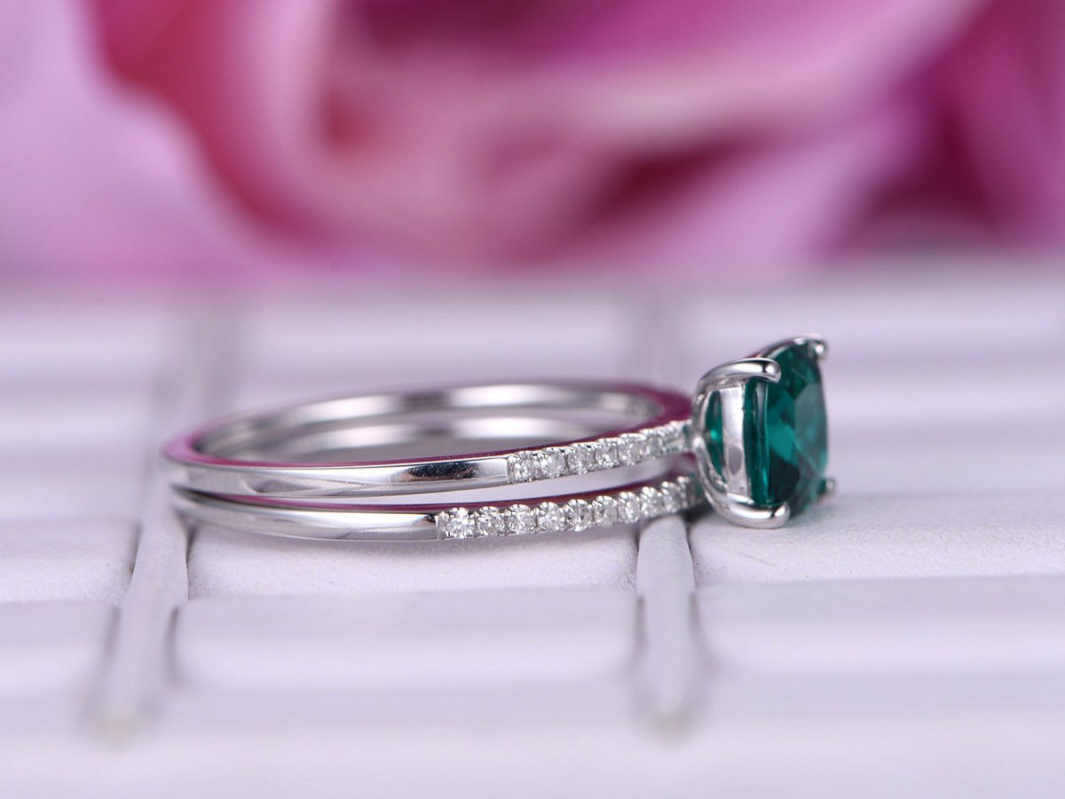 Cushion Emerald & Diamond Bridal Set 14K White Gold - Lord of Gem Rings