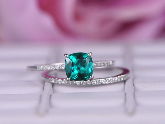 Cushion Emerald & Diamond Bridal Set 14K White Gold