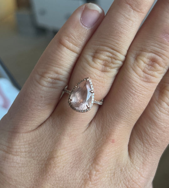 Custom pear setting