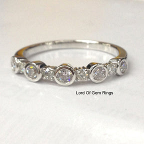 Five-Stone Bubble Bezel Set Moissanite Wedding Band in 14K White Gold - Lord of Gem Rings