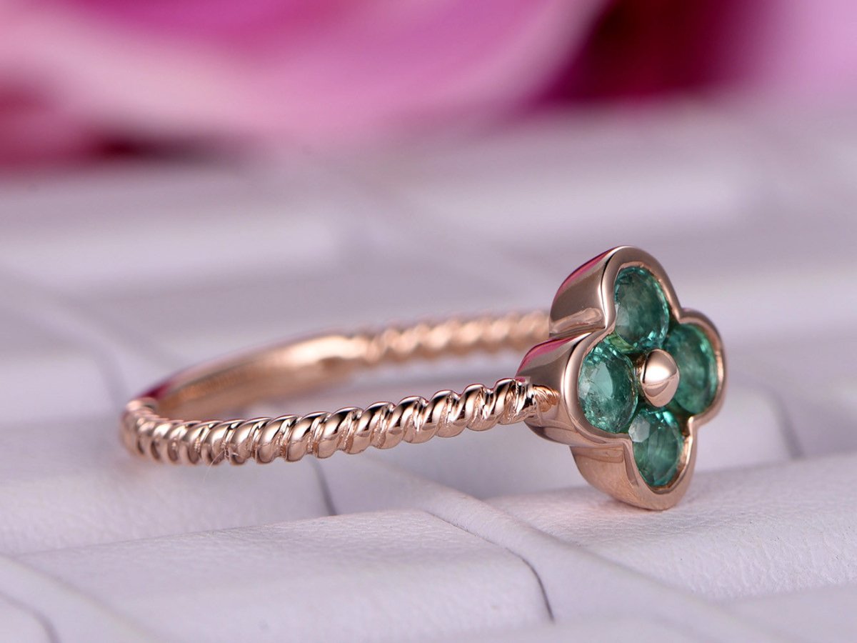 Lucky Clover Twisted Emerald Ring 14K White Gold - Lord of Gem Rings