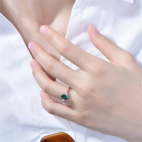 Milgrain Three-Stone Oval Emerald Trillion Moissanite Side Stones Ring - Lord of Gem Rings