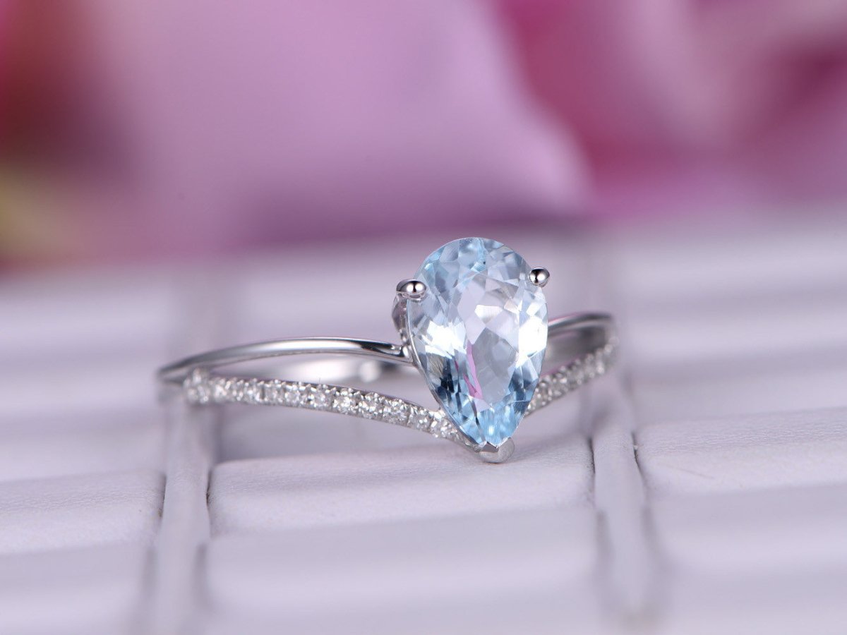 Pear Aquamarine Tear Drop Ring with Diamond Accents 14K White Gold - Lord of Gem Rings
