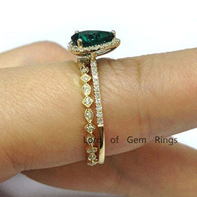 Pear Emerald Diamond Bridal Set 14K Yellow Gold - Lord of Gem Rings