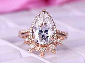 Pear Moissanite Diamond Halo Tiara Bridal Set - Lord of Gem Rings