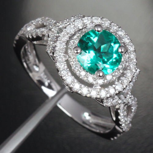 Reserved for mollytess18, Custom Emerald Ring with Engraving