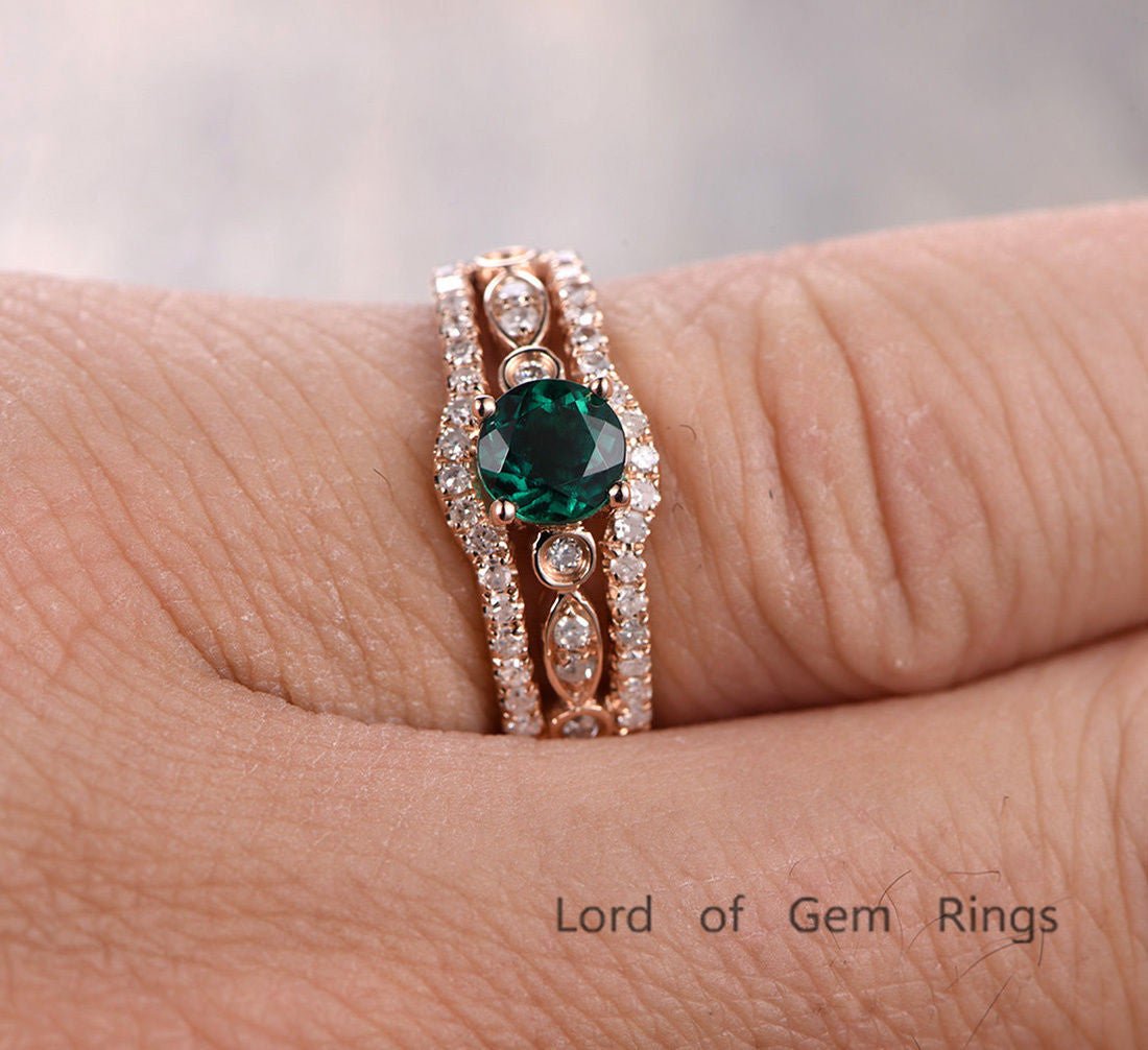 Round Emerald Contour Diamond Band United-as-One Bridal Set - Lord of Gem Rings
