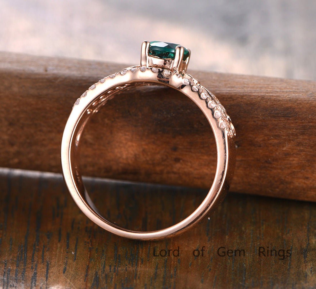 Round Emerald Contour Diamond Band United-as-One Bridal Set - Lord of Gem Rings