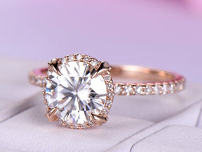 Round Moissanite Engagement Ring Diamond Halo in 18K Gold - Lord of Gem Rings