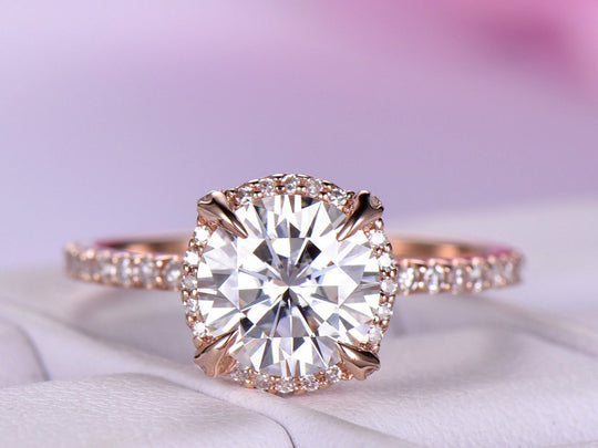Round Moissanite Engagement Ring Diamond Halo in 18K Gold