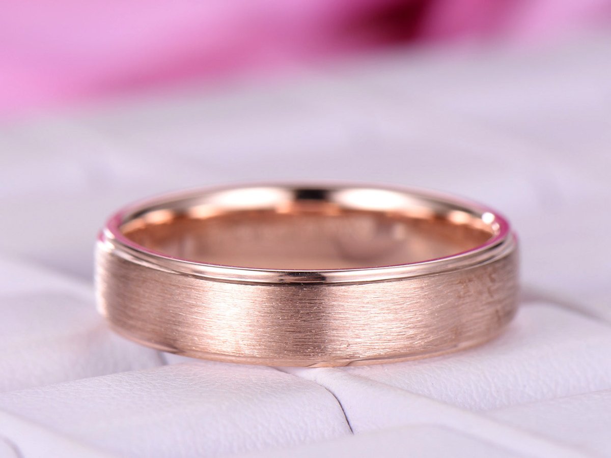 Satin Finish Engravable Beveled Edge Wedding Ring 5mm~6mm - Lord of Gem Rings