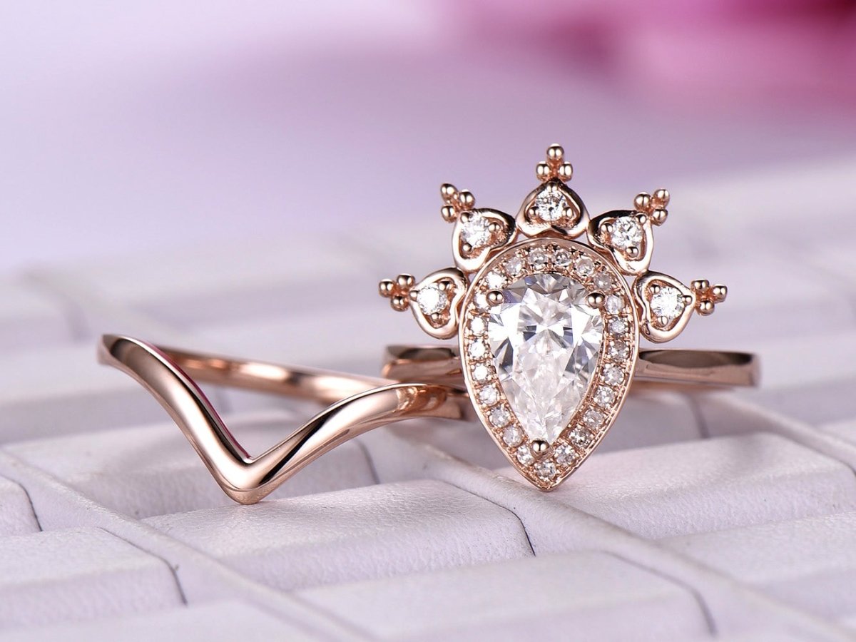 Tiara Diamond Halo Pear Moissanite Ring Plain Chevron Band Bridal Set - Lord of Gem Rings
