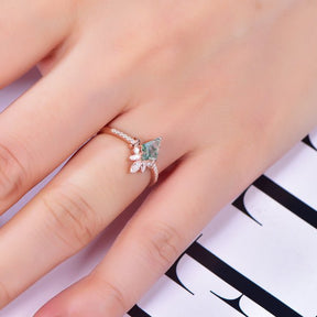 Vintage Elongated Kite Natural Moss Agate Crescent Leaf Ring, 14K Gold/Silver - Lord of Gem Rings