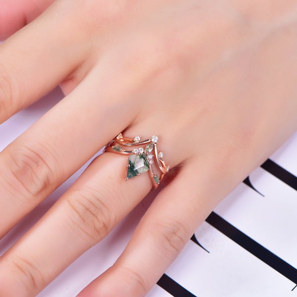 Vintage Elongated Kite Natural Moss Agate Ring Matching Curved Band, 14K Gold/Silver - Lord of Gem Rings