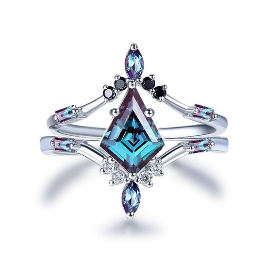 Vintage Kite Alexandrite Diamond Ring Bridal Set in 14K Gold
