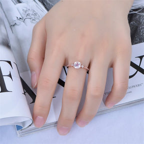 Vintage Prong-Set Round Moonstone Diamond Engagement Ring - Lord of Gem Rings