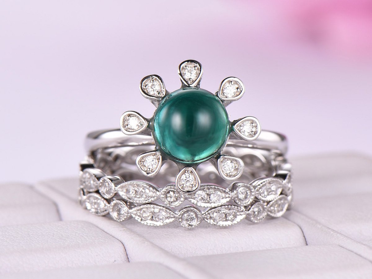 Vintage Round Emerald Diamond Bridal Trio Set 14K White Gold - Lord of Gem Rings
