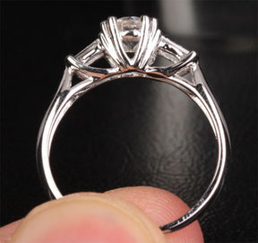 Round Forever Brilliant Moissanite Engagement Ring VS Diamonds Wedding 14K White Gold 5mm - Lord of Gem Rings - 4
