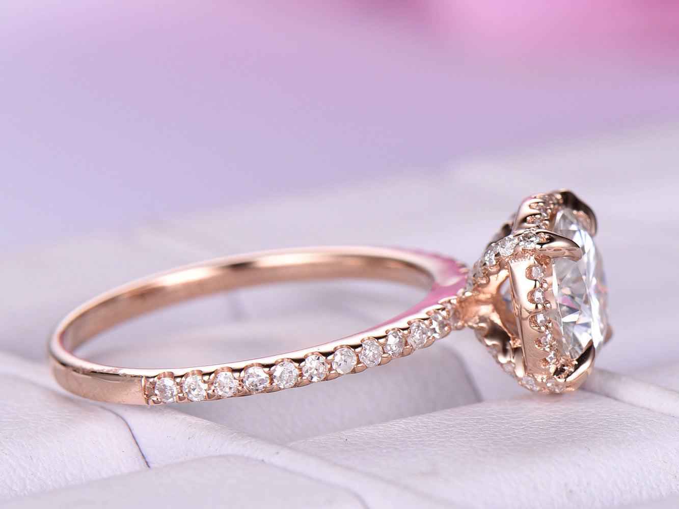 Round Moissanite Engagement Ring Diamond Halo in 18K Gold